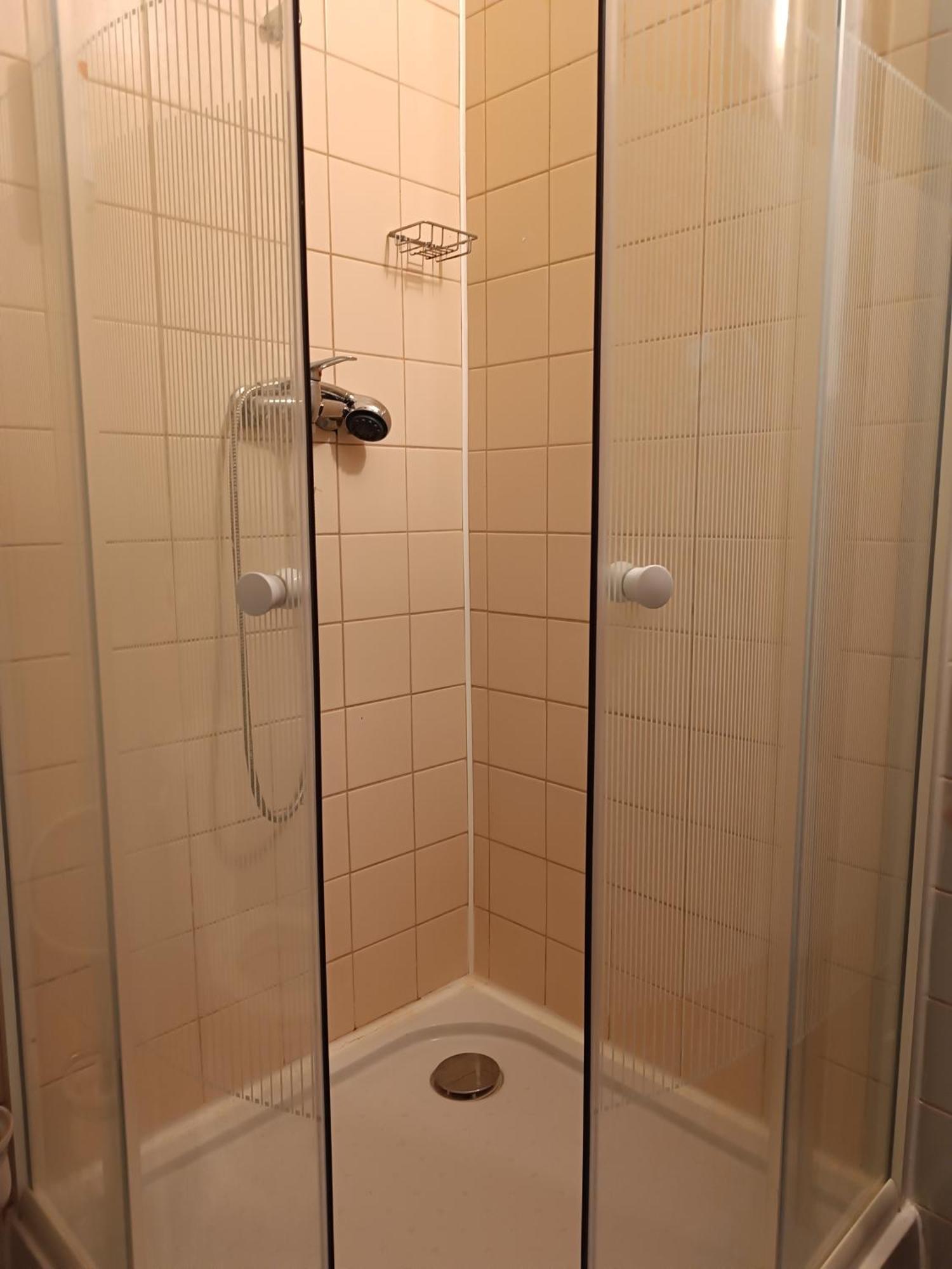 Ardilla Hotell Lhota  Exteriör bild
